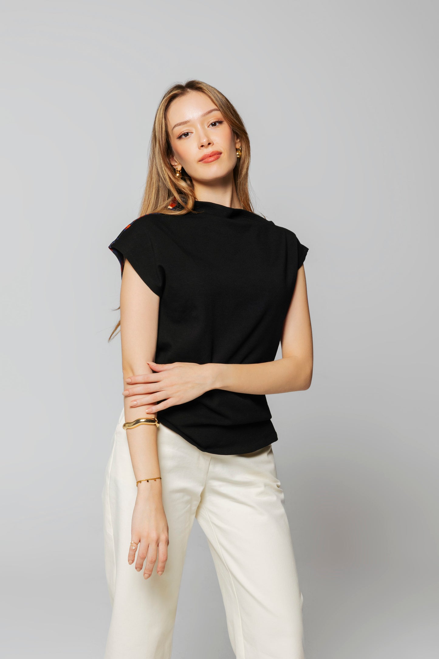 DOUBLE-SIDED - ASYMMETRICAL COLLAR TOP