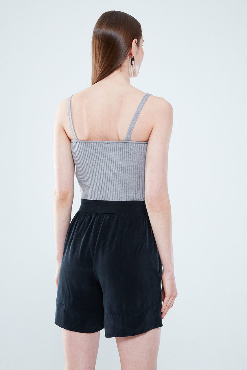 EASY SHORTS